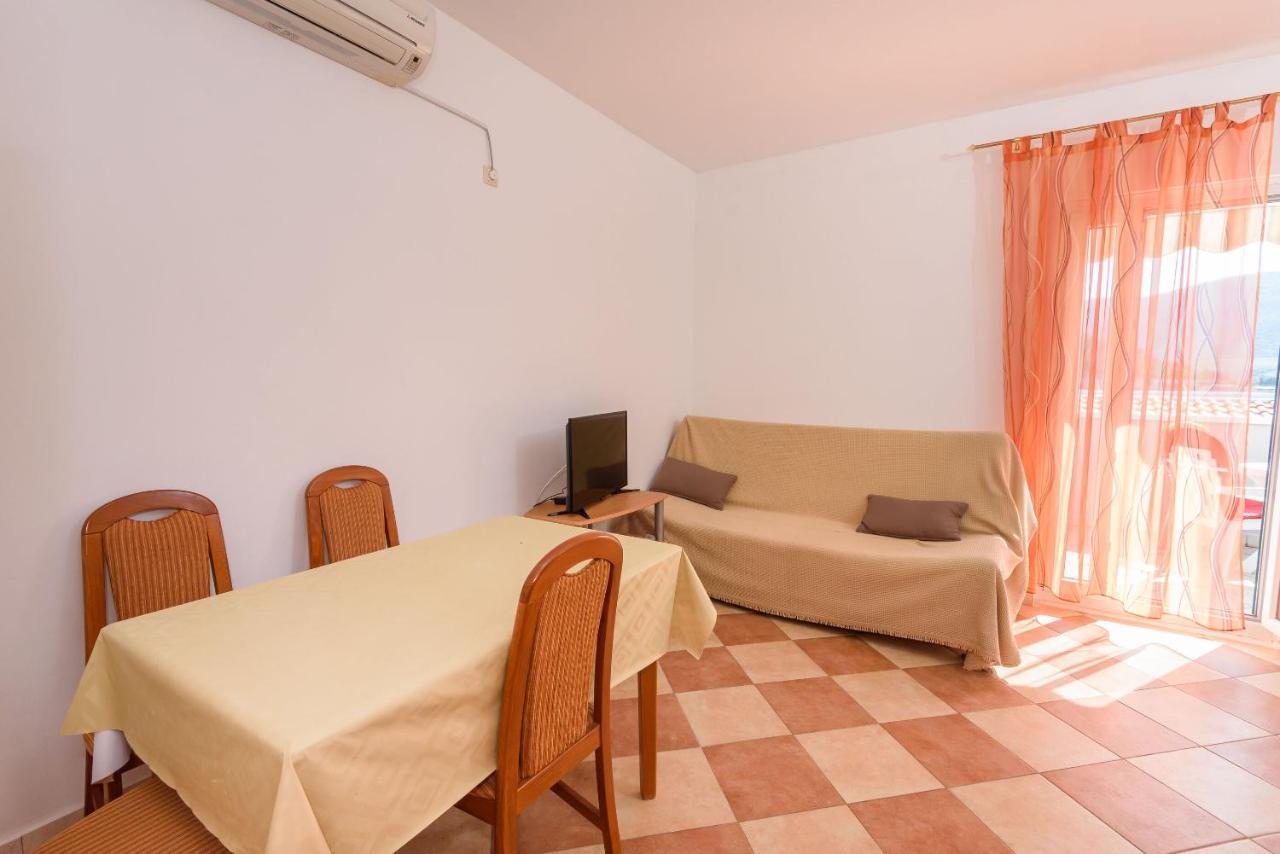 Apartments Zdravko クレック エクステリア 写真