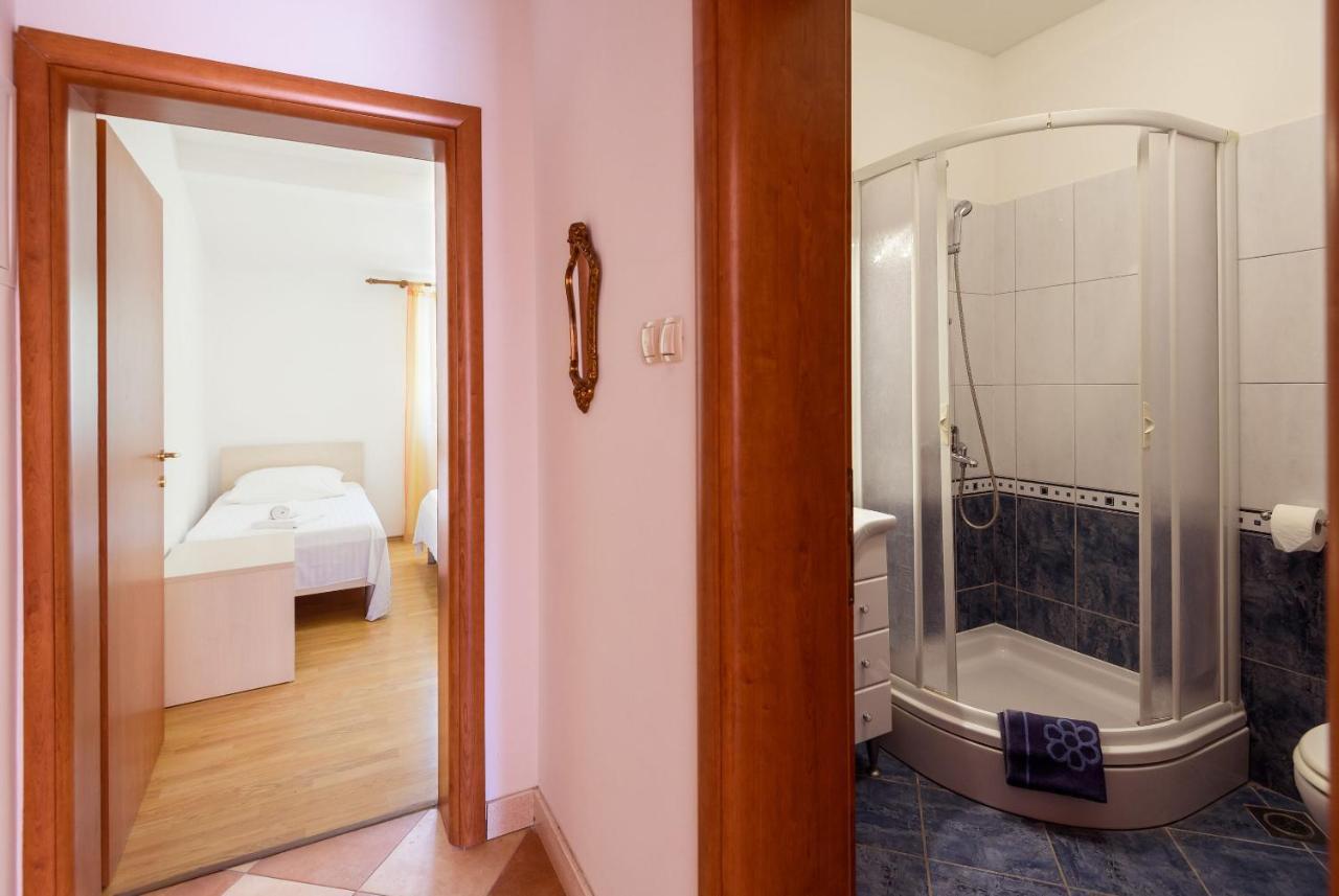 Apartments Zdravko クレック エクステリア 写真