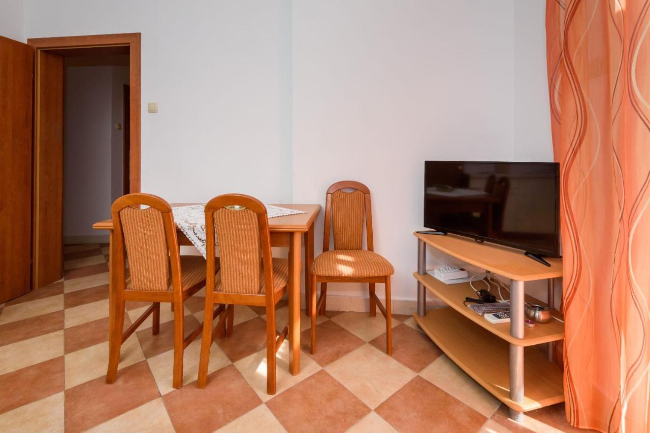 Apartments Zdravko クレック エクステリア 写真