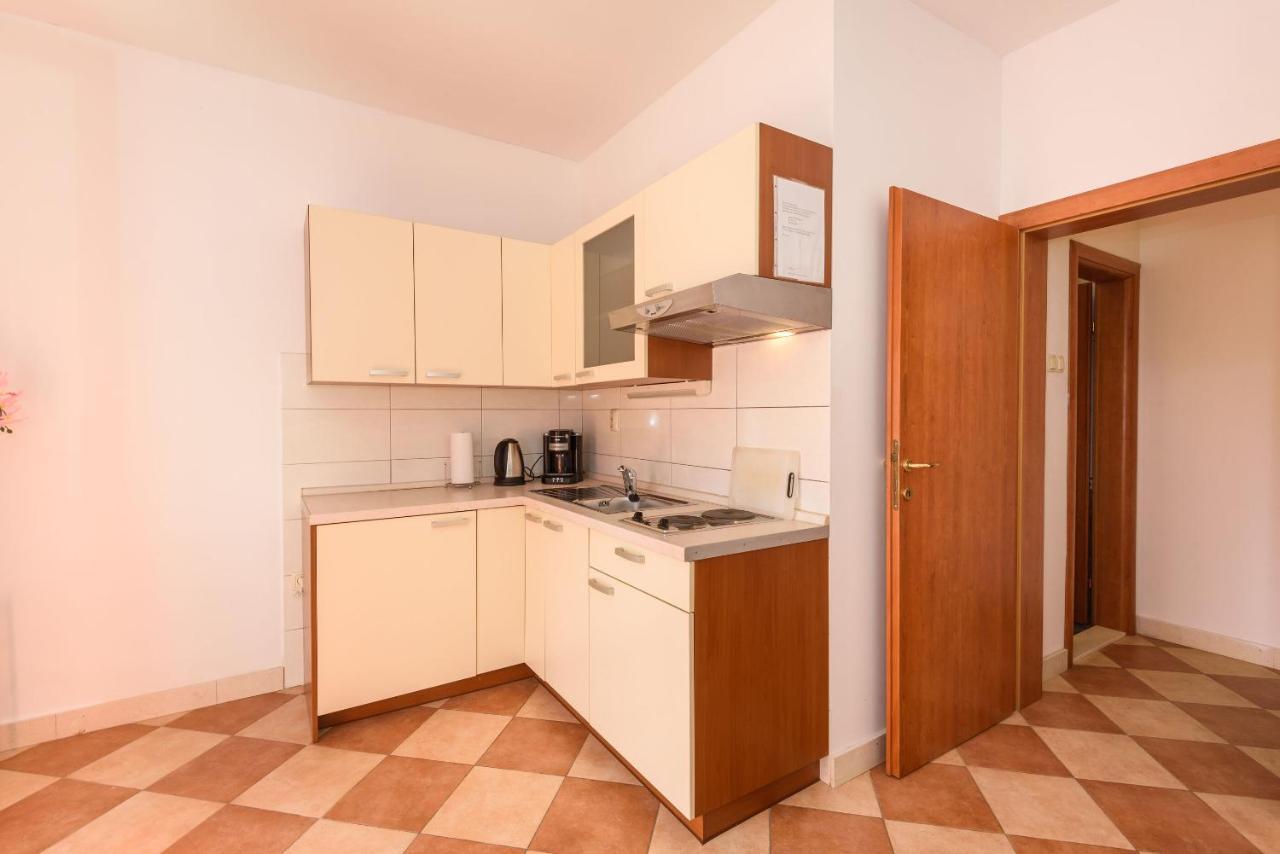 Apartments Zdravko クレック エクステリア 写真
