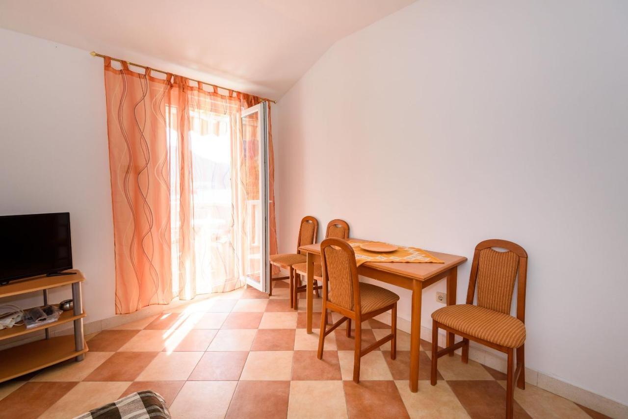 Apartments Zdravko クレック エクステリア 写真