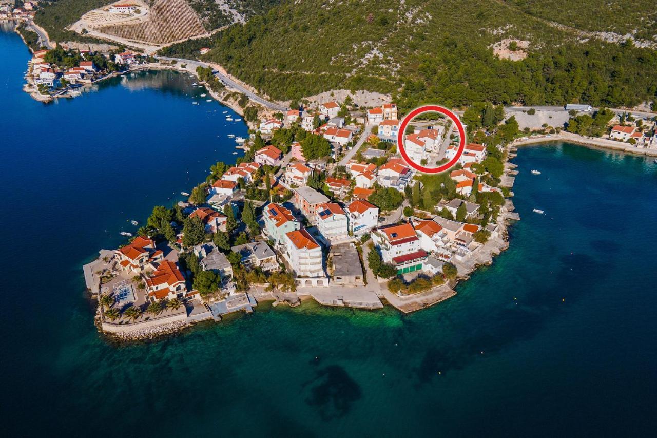 Apartments Zdravko クレック エクステリア 写真